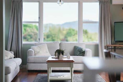 Photo of property in 27 Aorangi Road, Paraparaumu, 5032