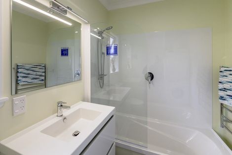 Photo of property in 36 York Street, Levin, 5510