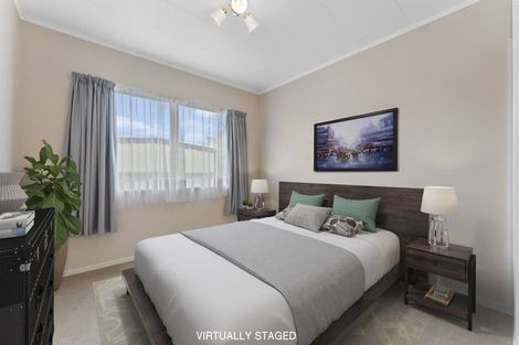 Photo of property in 2/7 Mahoe Street, Strandon, New Plymouth, 4312