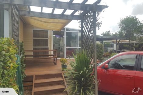 Photo of property in 6 Viola Place, Papakura, 2110