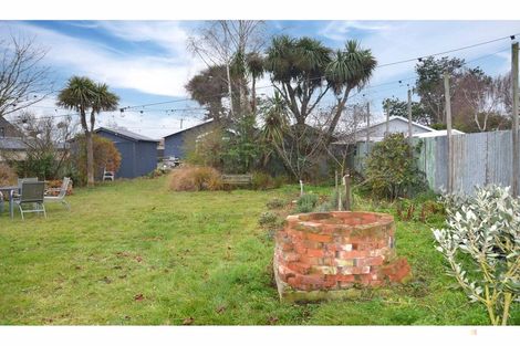 Photo of property in 19 Parsonage Road, Waimate, 7924