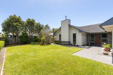 Photo of property in 13 Ainslee Street, Highlands Park, New Plymouth, 4312