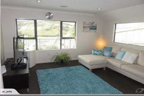 Photo of property in 7 Hetsby Place, Churton Park, Wellington, 6037