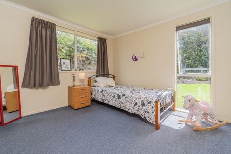 Photo of property in 17 Jenny Lane, Waiuku, 2123