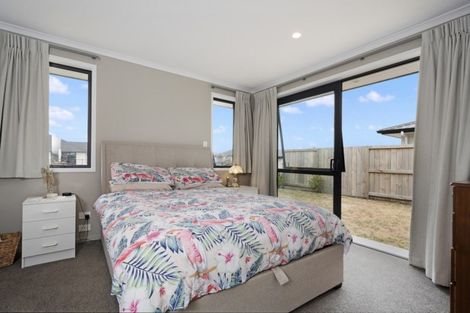 Photo of property in 44 Te Kio Crescent, Papamoa Beach, Papamoa, 3118