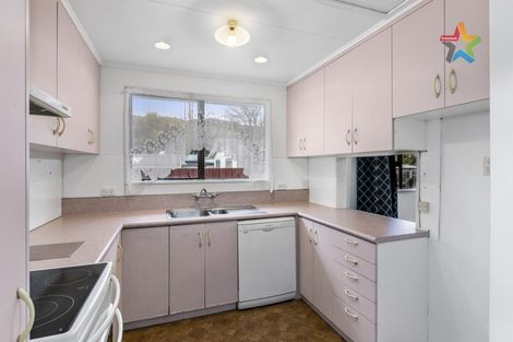 Photo of property in 18a Wimbledon Grove, Wainuiomata, Lower Hutt, 5014