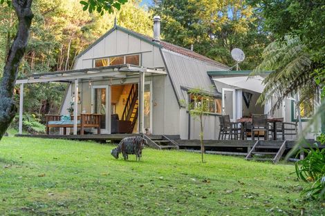 Photo of property in 75 Our Road, Whangarei Heads, Whangarei, 0174