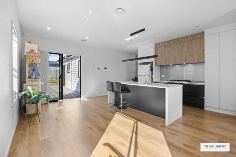 Photo of property in 25 Perkins Street, Papakura, 2110
