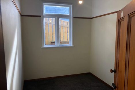 Photo of property in 14 Wallace Street, Mount Cook, Wellington, 6021
