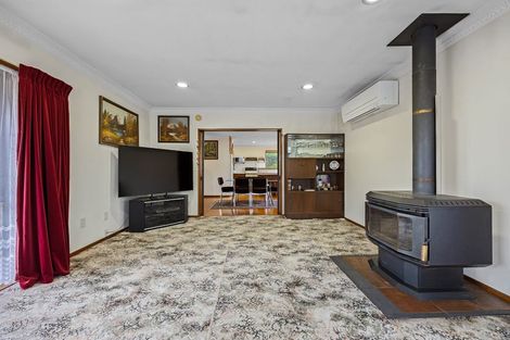 Photo of property in 15 Yellowstone Crescent, Burwood, Christchurch, 8083