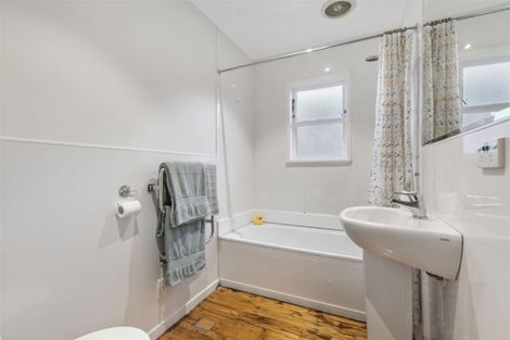 Photo of property in 1/47 Bracken Avenue, Takapuna, Auckland, 0622