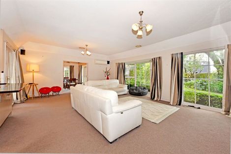 Photo of property in 5 Golden Elm Lane, Upper Riccarton, Christchurch, 8041