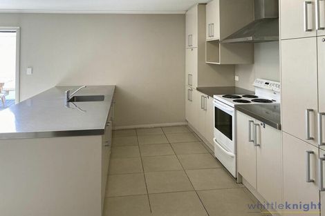 Photo of property in 12 Auburn Avenue, Upper Riccarton, Christchurch, 8041