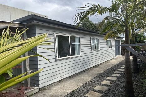 Photo of property in 36 Reelick Avenue, Pakuranga Heights, Auckland, 2010