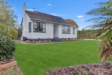 Photo of property in 9 Falstaff Street, Stratford, 4332