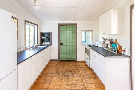 Photo of property in 8 Field Street, Aramoho, Whanganui, 4500