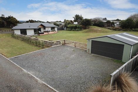 Photo of property in 36 Robert Street, Otatara, Invercargill, 9879