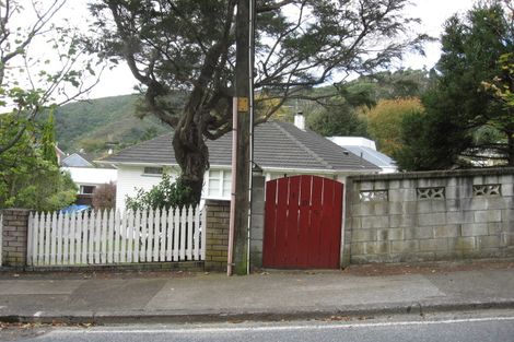 Photo of property in 105 Seddon Street, Naenae, Lower Hutt, 5011