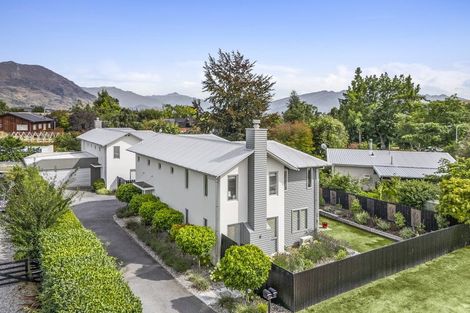 Photo of property in 7 Rata Street, Wanaka, 9305