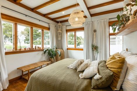 Photo of property in 103 Murdoch Road East, Akina, Hastings, 4122