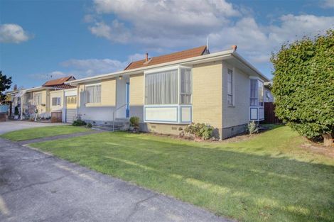 Photo of property in 40-42 Queen Street, Mount Victoria, Wellington, 6011
