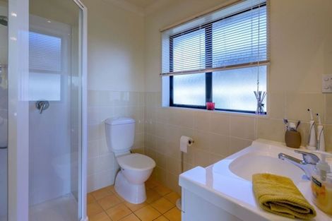 Photo of property in 38 Monarch Place, Paraparaumu Beach, Paraparaumu, 5032
