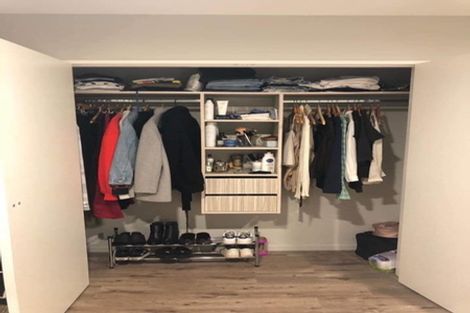 Photo of property in 11 Younger Lane, Massey, Auckland, 0614