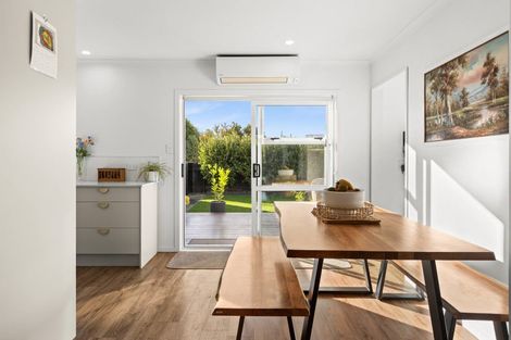 Photo of property in 19 Frickleton Street, Taradale, Napier, 4112