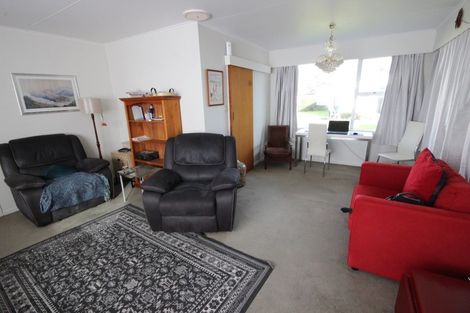 Photo of property in 20 Kimberley Grove, Westbrook, Palmerston North, 4412