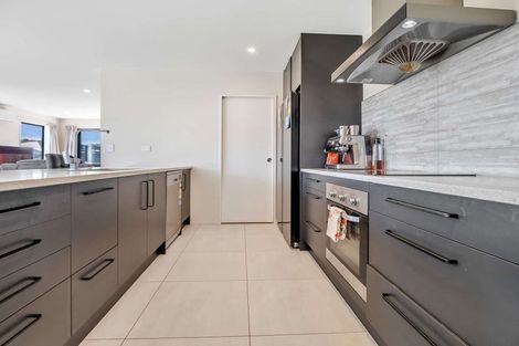 Photo of property in 19 Batchelor Place, Kaiapoi, 7630