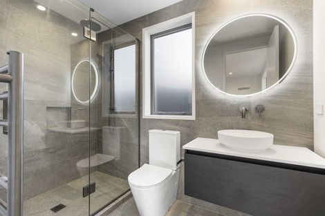 Photo of property in 2/12 Killarney Road, Frankton, Hamilton, 3204