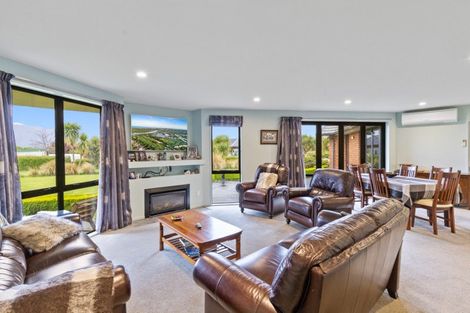 Photo of property in 28 Pukutahi Drive, Te Anau, 9600