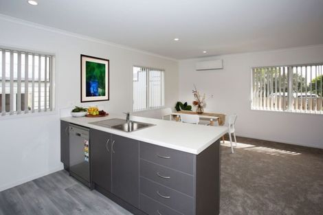 Photo of property in 14a Racecourse Road, Waiuku, 2123