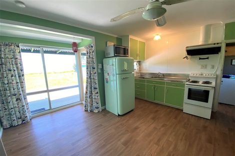 Photo of property in 253 Pouewe Street, Kawhia, 3889