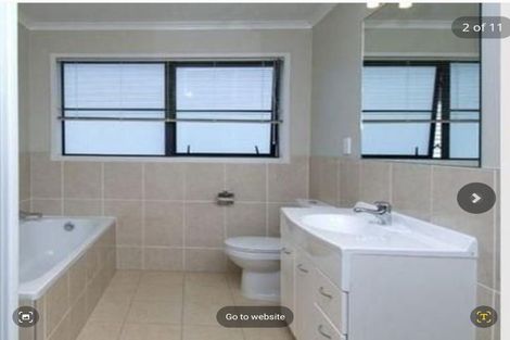 Photo of property in 4 Reefton Place, Flat Bush, Auckland, 2019