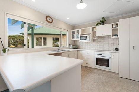 Photo of property in 11 Robinson Terrace, Rangatira Park, Taupo, 3330