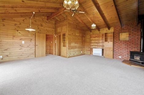 Photo of property in 24 Burnett Street, Oxford, 7430