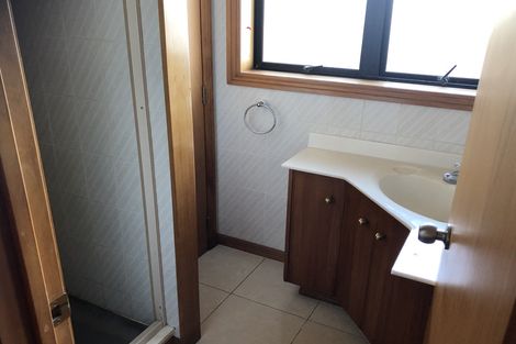 Photo of property in 4 Marco Polo Avenue, Lynfield, Auckland, 1042