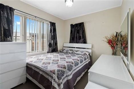 Photo of property in 6 Gordon Road, Papatoetoe, Auckland, 2025