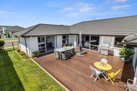 Photo of property in 41 Batten Drive, Flagstaff, Hamilton, 3210