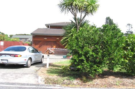 Photo of property in 28 Sherrybrooke Place, Sunnyvale, Auckland, 0612