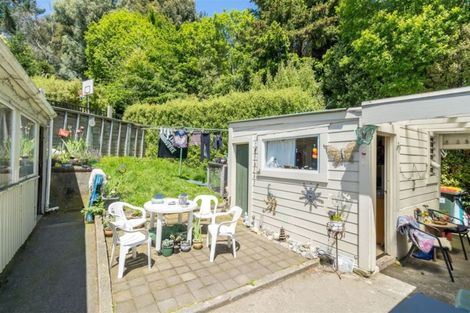 Photo of property in 97 Kaikorai Valley Road, Glenross, Dunedin, 9011