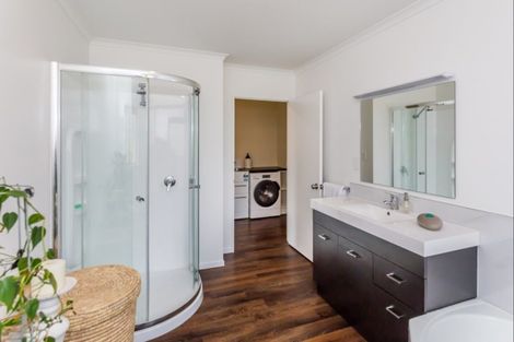 Photo of property in 127 Palmer Road, Foxton Beach, Foxton, 4891