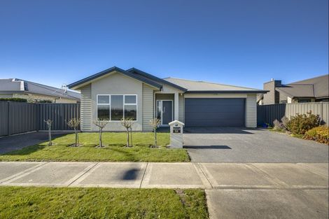 Photo of property in 54 Eriksen Road, Te Awa, Napier, 4110