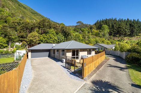 Photo of property in 17 Sugar Loaf Place, The Brook, Nelson, 7010