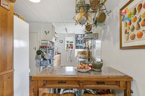 Photo of property in 48 Victory Avenue, Karori, Wellington, 6012