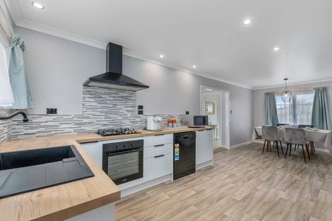 Photo of property in 5 Tarapunga Place, Tokoroa, 3420