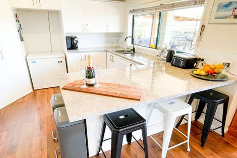 Photo of property in 87 Arabian Drive, Papamoa Beach, Papamoa, 3118