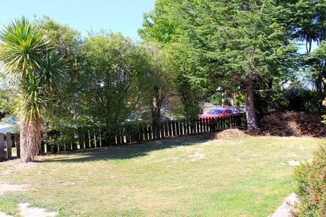 Photo of property in 37 Lambeth Crescent, Redwood, Christchurch, 8051