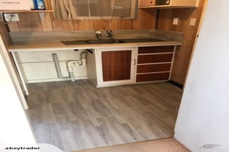 Photo of property in 150a Dowse Drive, Maungaraki, Lower Hutt, 5010